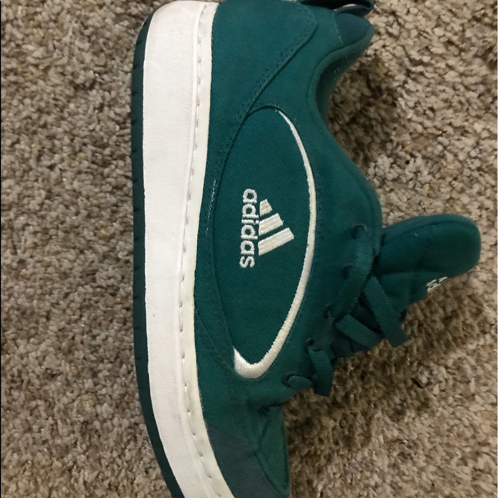 NOT SELLING.... looking for these shoes or info!